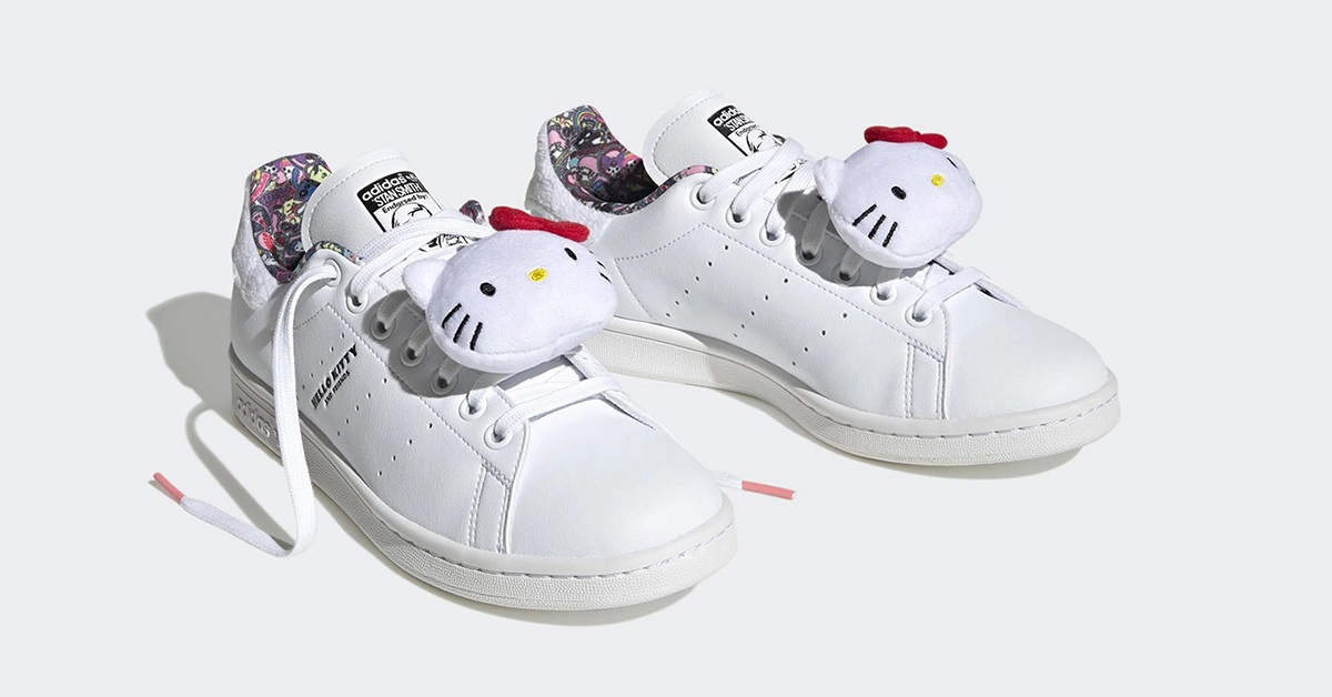 Hello Kitty's Kopf ziert einen weißen adidas Stan Smith